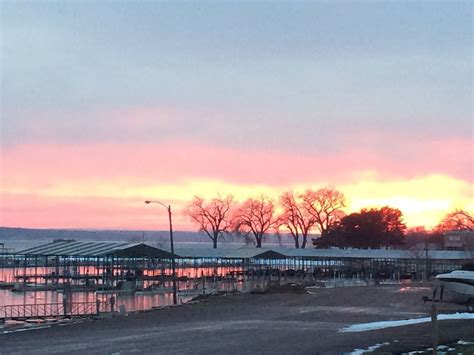 Marina – Lewis & Clark Marina